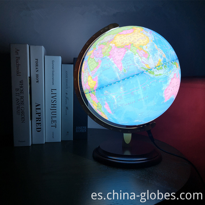 Light up globe